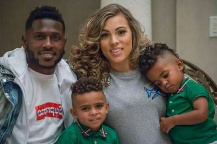 Chelsie Kyriss with Antonio Brown and the kids