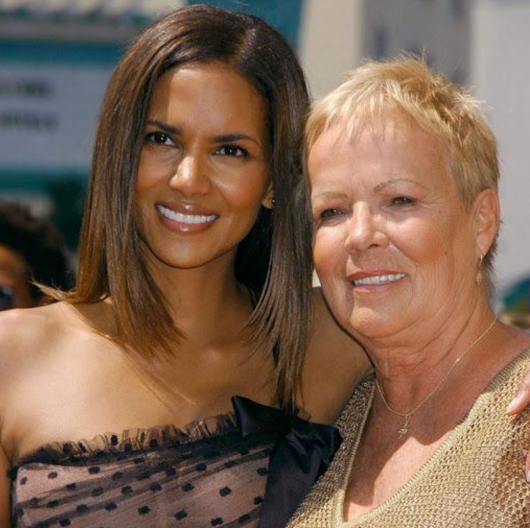 Halle Berry with her mother Judith Ann